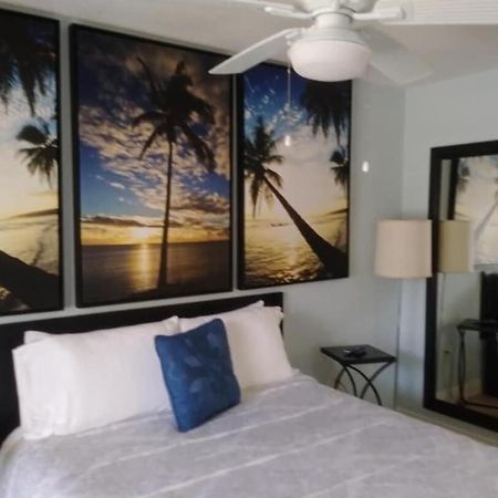 Tampa Bay beautiful apartment&private jacuzzi Exterior foto
