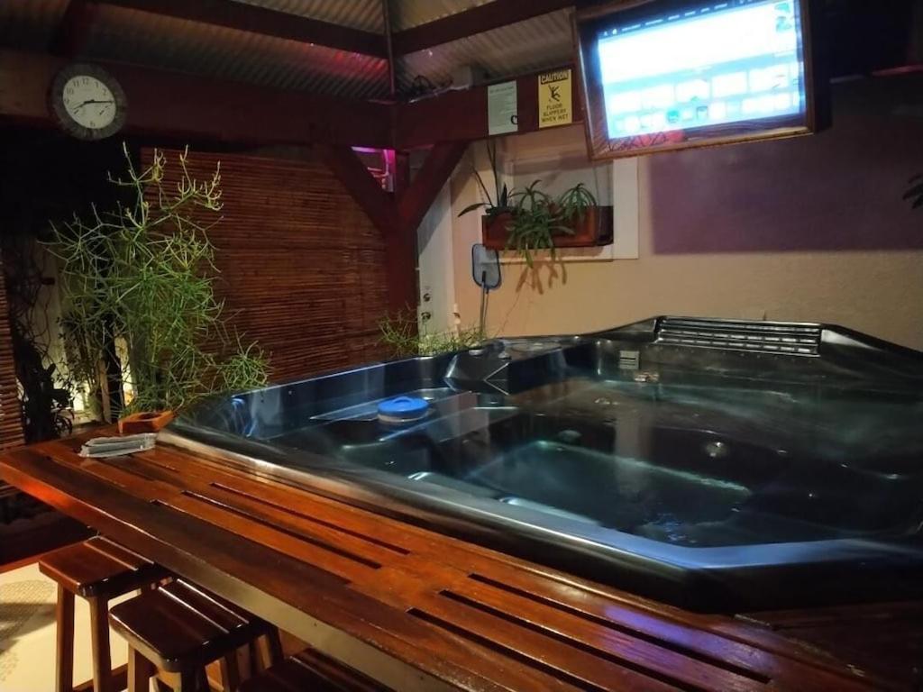 Tampa Bay beautiful apartment&private jacuzzi Exterior foto